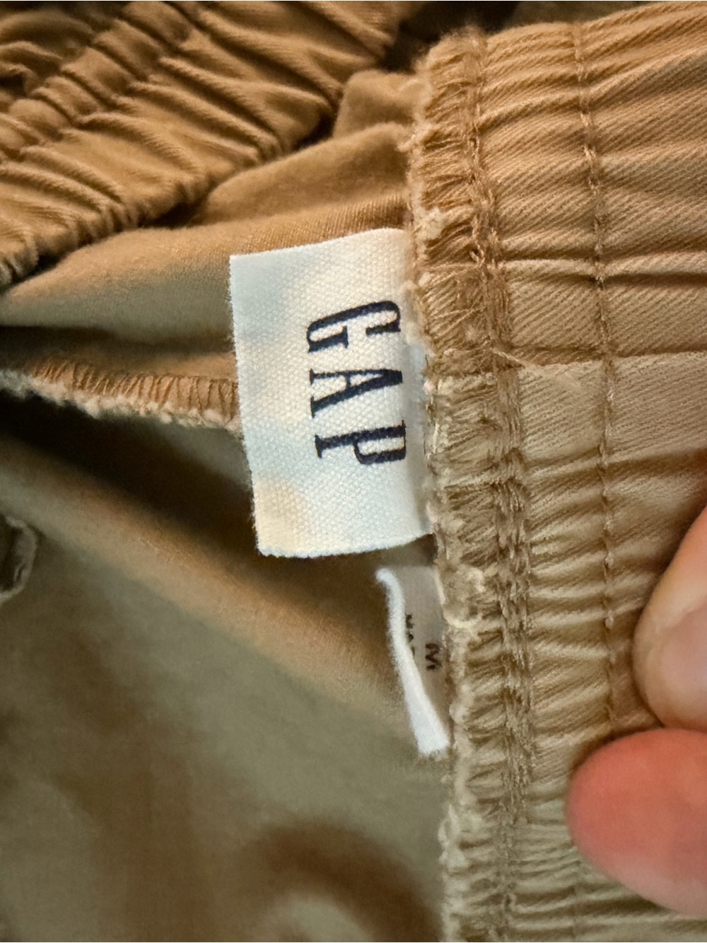GAP Women’s Mid-Rise Easy Barrel Khakis - Picture 4 of 4